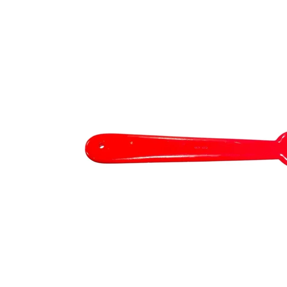 Vintage Walt Disney World Back Scratcher Mickey Mouse Arms Up Classic